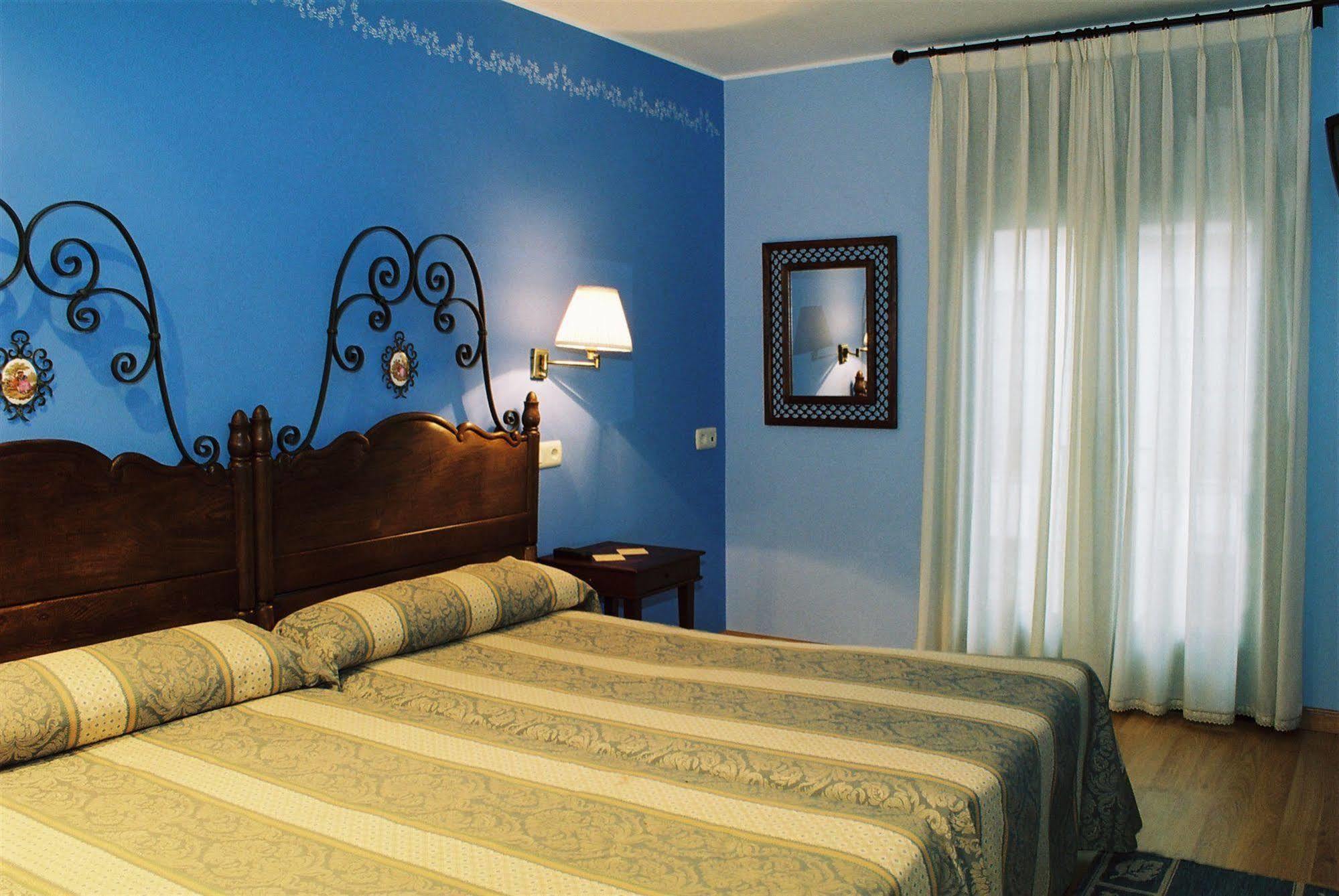 Hotel El Conventin Villaviciosa (Asturias) Bagian luar foto